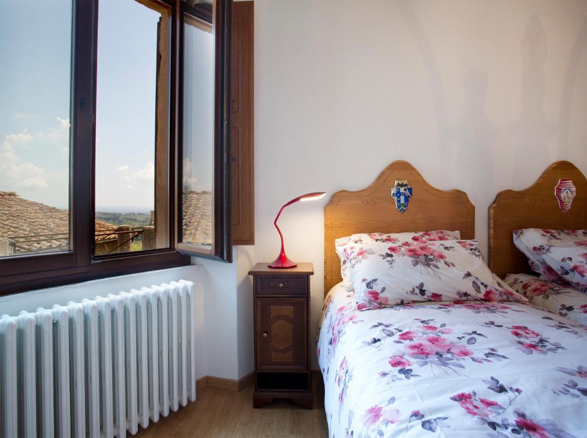 Residenza D'Epoca Palazzo Piccolomini Apartment Siena Bagian luar foto